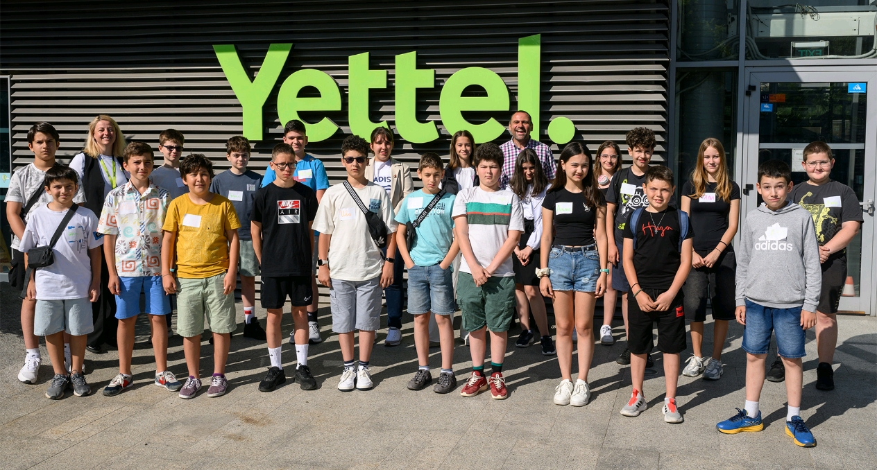 Ученици учат за изкуствения интелект в третото издание на Yettel Teen Academy