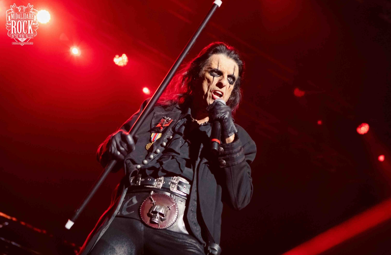 НАД 50 000 РАЗТЪРСИХА ДОЛИНАТА НА ВИНОТО﻿<br>Midalidare Rock In The Wine Valley 2026 ще се проведе между 10 и 12 юли. Билетите „на зелено“ влизат в продажба от утре, 15 юли в 10:00 часа﻿