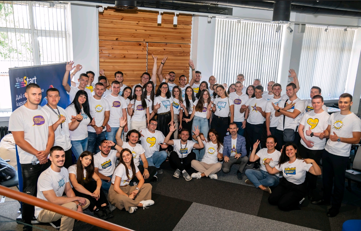 Среща на идеи и вдъхновение: Стажантите на Vivacom в разговор с Главния изпълнителен директор Асен Великов