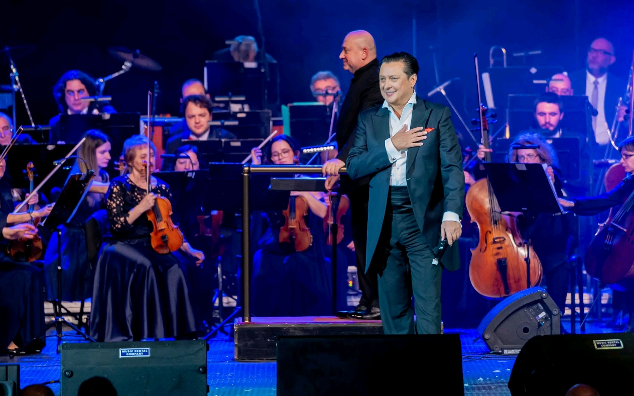 Васил Петров пристига в Бургас и Царево със специална програма