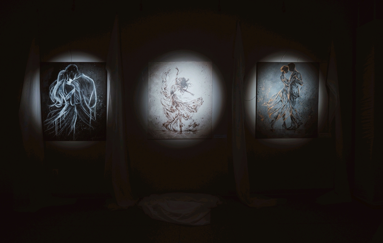 Арх. Георгия Рачева откри поредна самостоятелна изложба „Забравената нежност“